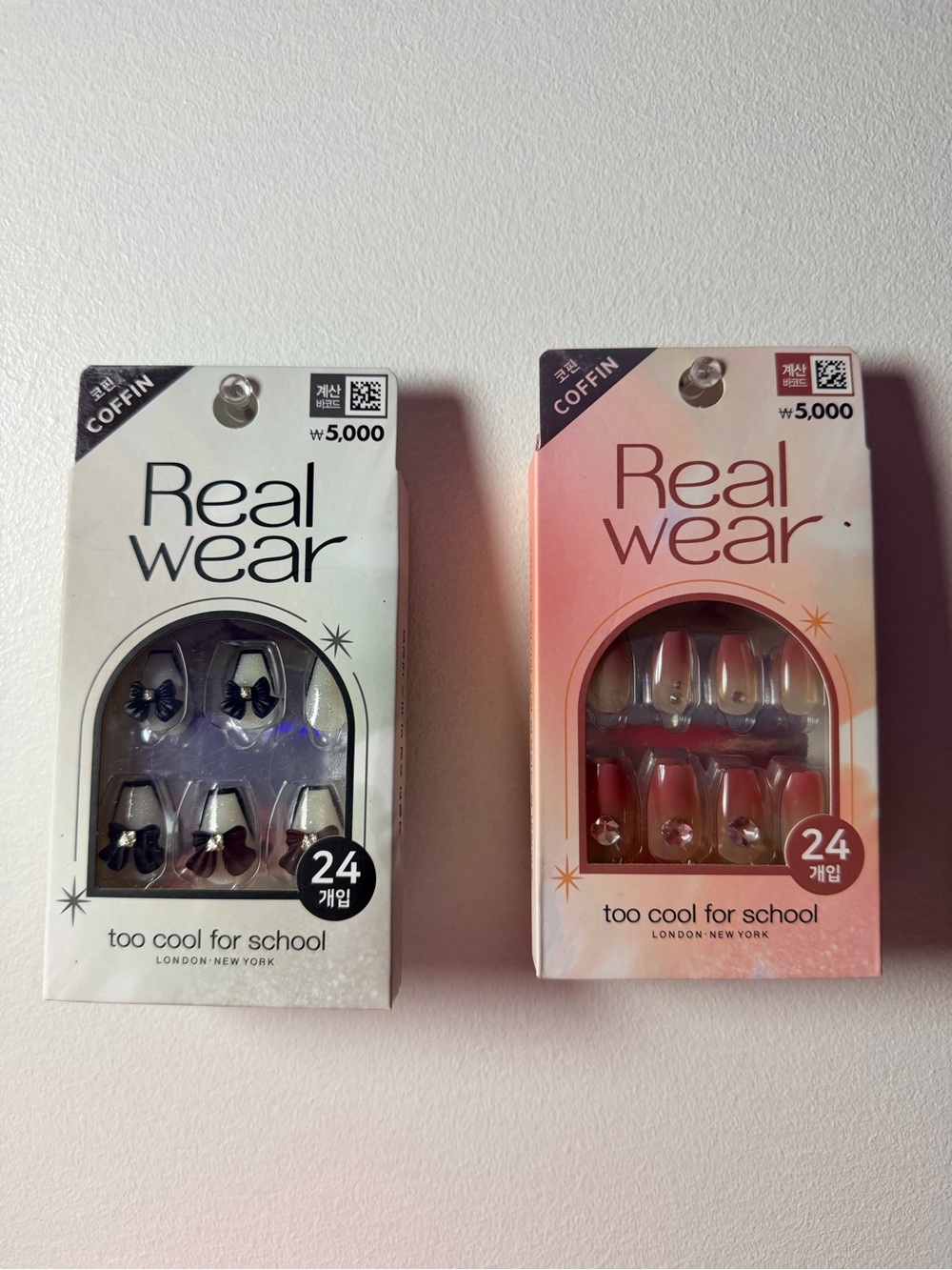 Too Cool For School Press-On Nails - Black & Pink Sets